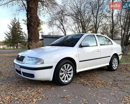 Шкода Октавия 2006 в Кривом Роге на Automoto.ua Белый Шкода Октавия, объемом двигателя 1.6 л и пробегом 187 тыс. км за 4800 $, фото 2 на Automoto.ua