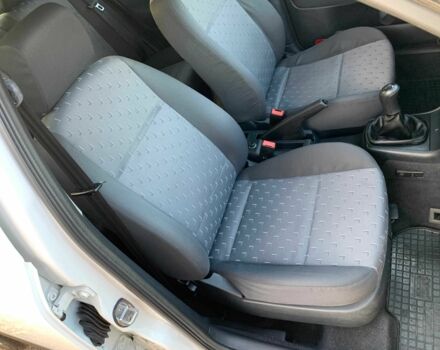 Шкода Октавия 2006 в Кривом Роге на Automoto.ua Белый Шкода Октавия, объемом двигателя 1.6 л и пробегом 187 тыс. км за 4800 $, фото 19 на Automoto.ua