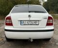 Белый Шкода Октавия, объемом двигателя 1.6 л и пробегом 1 тыс. км за 4350 $, фото 11 на Automoto.ua