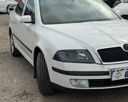 Шкода Октавія 2006 у Кривому Розі на Automoto.ua Білий Шкода Октавія, об'ємом двигуна 1.6 л та пробігом 301 тис. км за 5750 $, фото 2 на Automoto.ua