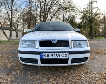 Шкода Октавия 2006 в Кривом Роге на Automoto.ua Белый Шкода Октавия, объемом двигателя 1.6 л и пробегом 187 тыс. км за 4800 $, фото 11 на Automoto.ua