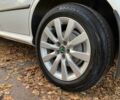 Шкода Октавия 2006 в Кривом Роге на Automoto.ua Белый Шкода Октавия, объемом двигателя 1.6 л и пробегом 187 тыс. км за 4800 $, фото 8 на Automoto.ua