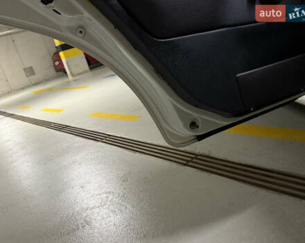 Шкода Октавия 2007 в Львове на Automoto.ua Белый Шкода Октавия, объемом двигателя 1.9 л и пробегом 249 тыс. км за 2700 $, фото 7 на Automoto.ua