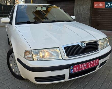 Білий Шкода Октавія, об'ємом двигуна 1.6 л та пробігом 230 тис. км за 4999 $, фото 16 на Automoto.ua