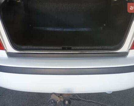 Білий Шкода Октавія, об'ємом двигуна 1.9 л та пробігом 330 тис. км за 6000 $, фото 6 на Automoto.ua