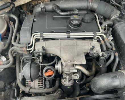 Білий Шкода Октавія, об'ємом двигуна 2 л та пробігом 285 тис. км за 2000 $, фото 18 на Automoto.ua