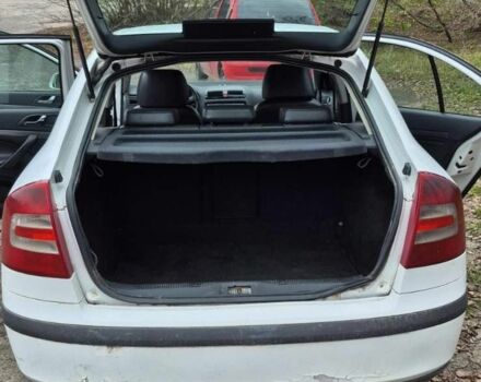 Білий Шкода Октавія, об'ємом двигуна 0 л та пробігом 300 тис. км за 2600 $, фото 7 на Automoto.ua