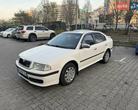 Белый Шкода Октавия, объемом двигателя 1.6 л и пробегом 213 тыс. км за 4500 $, фото 17 на Automoto.ua