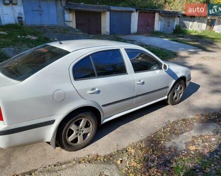 Белый Шкода Октавия, объемом двигателя 2 л и пробегом 230 тыс. км за 6000 $, фото 1 на Automoto.ua