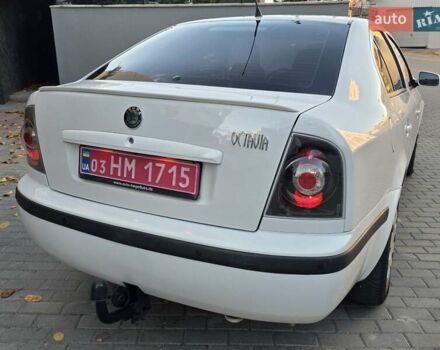 Білий Шкода Октавія, об'ємом двигуна 1.6 л та пробігом 230 тис. км за 4999 $, фото 9 на Automoto.ua