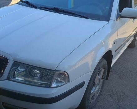 Белый Шкода Октавия, объемом двигателя 0 л и пробегом 300 тыс. км за 6000 $, фото 5 на Automoto.ua