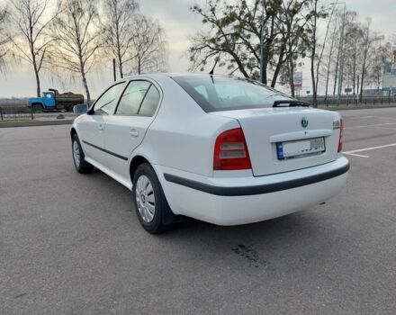 Белый Шкода Октавия, объемом двигателя 1.6 л и пробегом 273 тыс. км за 4500 $, фото 5 на Automoto.ua