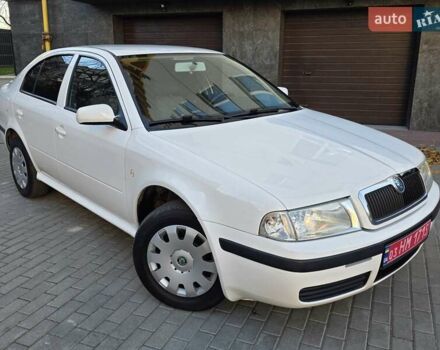 Білий Шкода Октавія, об'ємом двигуна 1.6 л та пробігом 230 тис. км за 4999 $, фото 14 на Automoto.ua
