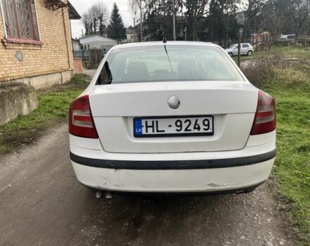 Білий Шкода Октавія, об'ємом двигуна 2 л та пробігом 285 тис. км за 2000 $, фото 4 на Automoto.ua