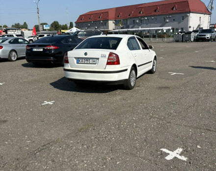 Белый Шкода Октавия, объемом двигателя 1.9 л и пробегом 300 тыс. км за 5600 $, фото 7 на Automoto.ua