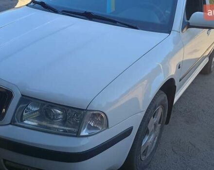 Білий Шкода Октавія, об'ємом двигуна 1.9 л та пробігом 330 тис. км за 6000 $, фото 5 на Automoto.ua