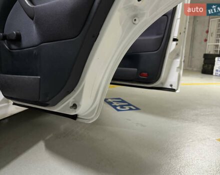 Шкода Октавия 2007 в Львове на Automoto.ua Белый Шкода Октавия, объемом двигателя 1.9 л и пробегом 249 тыс. км за 2700 $, фото 3 на Automoto.ua