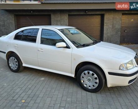 Білий Шкода Октавія, об'ємом двигуна 1.6 л та пробігом 230 тис. км за 4999 $, фото 13 на Automoto.ua