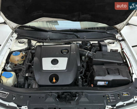 Шкода Октавия 2007 в Львове на Automoto.ua Белый Шкода Октавия, объемом двигателя 1.9 л и пробегом 249 тыс. км за 2700 $, фото 11 на Automoto.ua