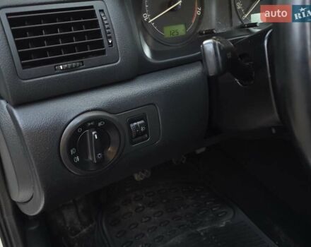 Білий Шкода Октавія, об'ємом двигуна 1.6 л та пробігом 230 тис. км за 4999 $, фото 24 на Automoto.ua