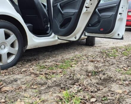 Білий Шкода Октавія, об'ємом двигуна 0 л та пробігом 300 тис. км за 2600 $, фото 11 на Automoto.ua