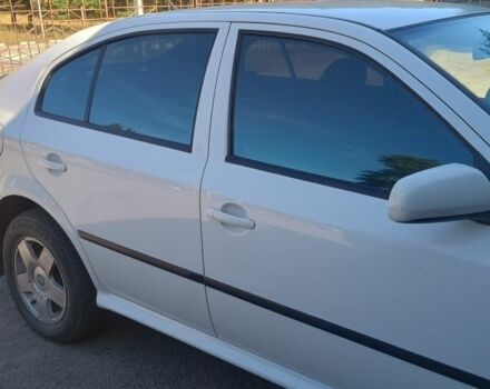 Белый Шкода Октавия, объемом двигателя 0 л и пробегом 300 тыс. км за 6000 $, фото 3 на Automoto.ua