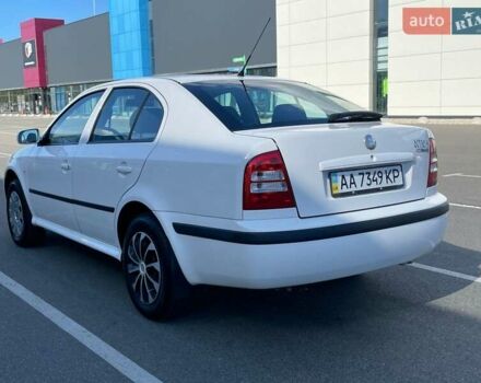 Белый Шкода Октавия, объемом двигателя 1.6 л и пробегом 261 тыс. км за 4700 $, фото 4 на Automoto.ua