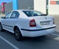 Белый Шкода Октавия, объемом двигателя 1.6 л и пробегом 261 тыс. км за 4700 $, фото 4 на Automoto.ua