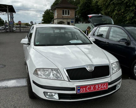 Белый Шкода Октавия, объемом двигателя 1.6 л и пробегом 185 тыс. км за 7800 $, фото 8 на Automoto.ua