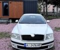 Белый Шкода Октавия, объемом двигателя 1.6 л и пробегом 256 тыс. км за 6200 $, фото 1 на Automoto.ua
