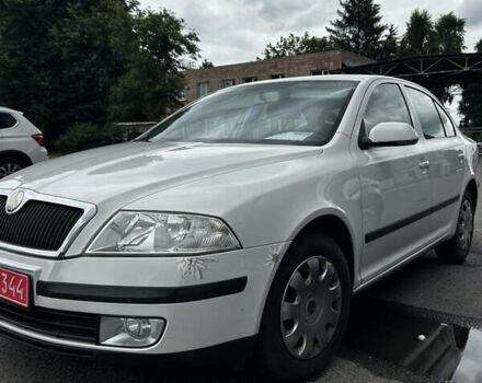 Белый Шкода Октавия, объемом двигателя 1.6 л и пробегом 185 тыс. км за 7800 $, фото 11 на Automoto.ua