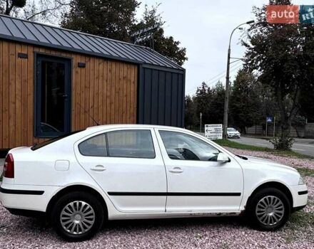 Белый Шкода Октавия, объемом двигателя 1.6 л и пробегом 256 тыс. км за 6200 $, фото 4 на Automoto.ua