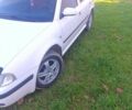 Белый Шкода Октавия, объемом двигателя 1.6 л и пробегом 280 тыс. км за 4550 $, фото 3 на Automoto.ua