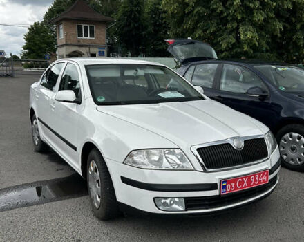 Белый Шкода Октавия, объемом двигателя 1.6 л и пробегом 185 тыс. км за 7800 $, фото 10 на Automoto.ua