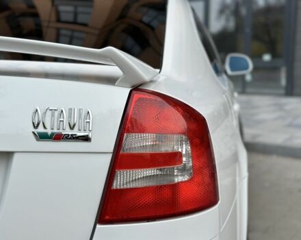 Белый Шкода Октавия, объемом двигателя 2 л и пробегом 268 тыс. км за 7900 $, фото 20 на Automoto.ua