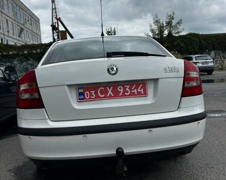 Белый Шкода Октавия, объемом двигателя 1.6 л и пробегом 185 тыс. км за 7800 $, фото 9 на Automoto.ua