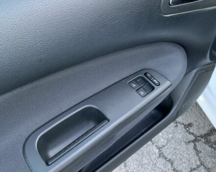 Білий Шкода Октавія, об'ємом двигуна 1.6 л та пробігом 181 тис. км за 7800 $, фото 17 на Automoto.ua