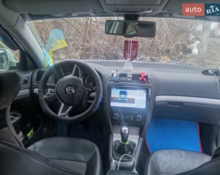 Белый Шкода Октавия, объемом двигателя 1.6 л и пробегом 280 тыс. км за 7600 $, фото 8 на Automoto.ua