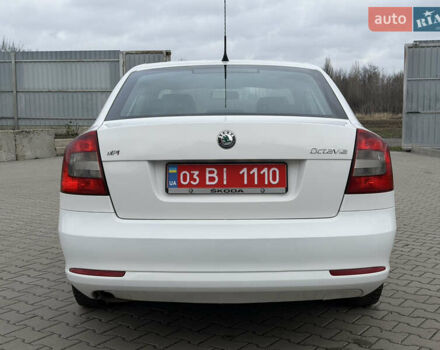 Белый Шкода Октавия, объемом двигателя 1.6 л и пробегом 231 тыс. км за 7150 $, фото 17 на Automoto.ua
