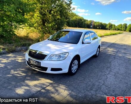 Білий Шкода Октавія, об'ємом двигуна 1.6 л та пробігом 189 тис. км за 6999 $, фото 1 на Automoto.ua