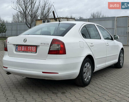 Белый Шкода Октавия, объемом двигателя 1.6 л и пробегом 231 тыс. км за 7150 $, фото 18 на Automoto.ua