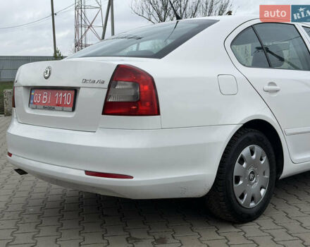 Белый Шкода Октавия, объемом двигателя 1.6 л и пробегом 231 тыс. км за 7150 $, фото 25 на Automoto.ua