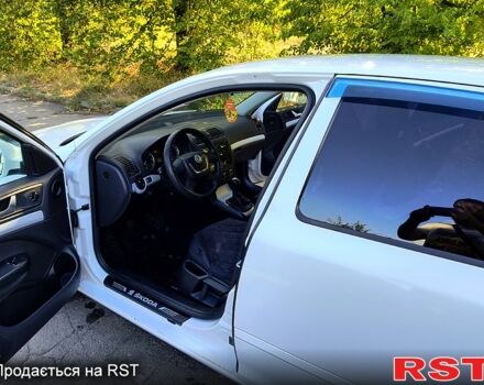 Білий Шкода Октавія, об'ємом двигуна 1.6 л та пробігом 189 тис. км за 6999 $, фото 8 на Automoto.ua