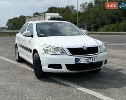 Белый Шкода Октавия, объемом двигателя 1.6 л и пробегом 194 тыс. км за 6500 $, фото 3 на Automoto.ua