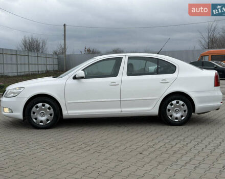 Белый Шкода Октавия, объемом двигателя 1.6 л и пробегом 231 тыс. км за 7150 $, фото 15 на Automoto.ua