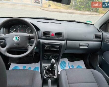 Белый Шкода Октавия, объемом двигателя 1.6 л и пробегом 173 тыс. км за 5499 $, фото 11 на Automoto.ua