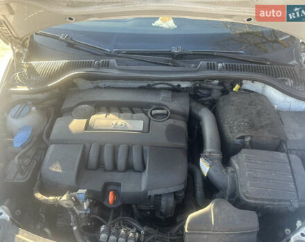 Белый Шкода Октавия, объемом двигателя 1.6 л и пробегом 266 тыс. км за 7700 $, фото 12 на Automoto.ua