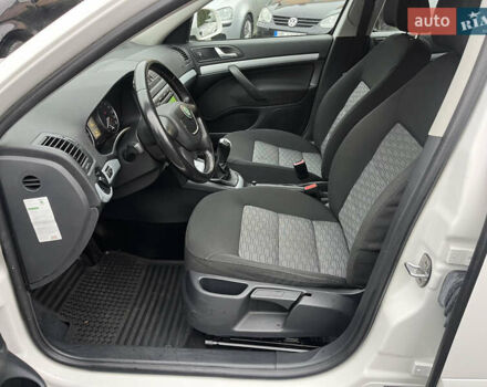 Белый Шкода Октавия, объемом двигателя 1.4 л и пробегом 187 тыс. км за 6500 $, фото 10 на Automoto.ua