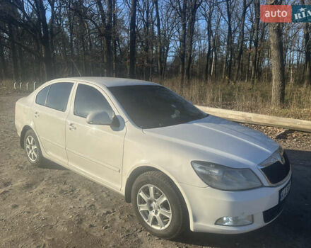 Белый Шкода Октавия, объемом двигателя 1.6 л и пробегом 266 тыс. км за 7700 $, фото 2 на Automoto.ua