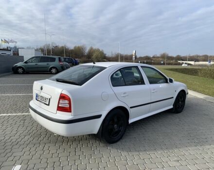 Білий Шкода Октавія, об'ємом двигуна 1.6 л та пробігом 181 тис. км за 7800 $, фото 1 на Automoto.ua